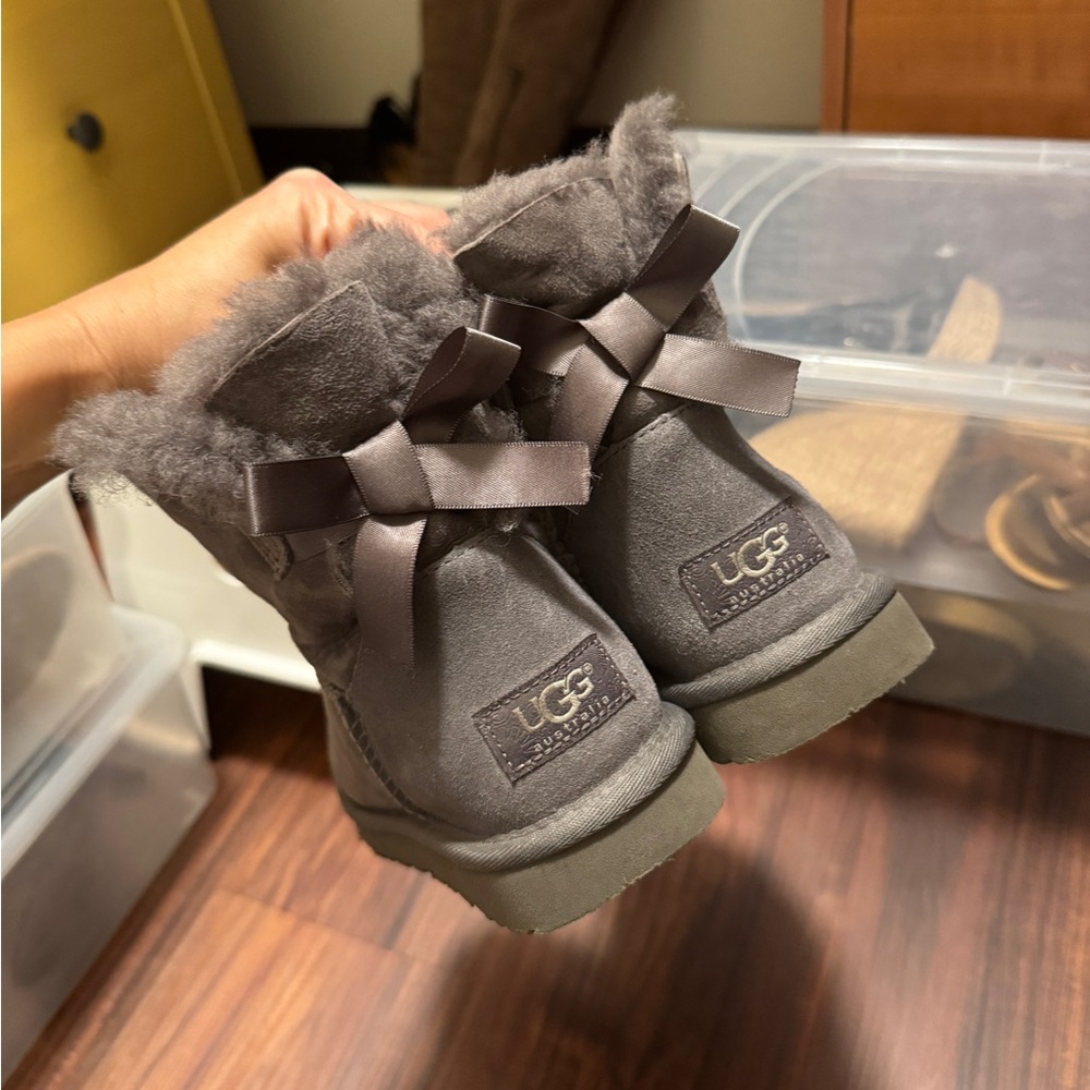 Ugg Bailey Bow